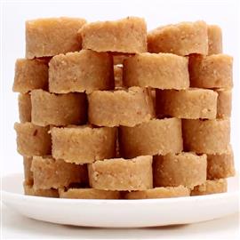 Tirunelveli Thenga Mittai | Coconut Burfi